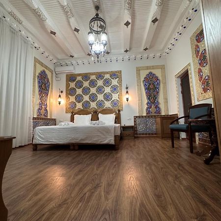 Guesthouse Muqaddam Бухара Екстер'єр фото