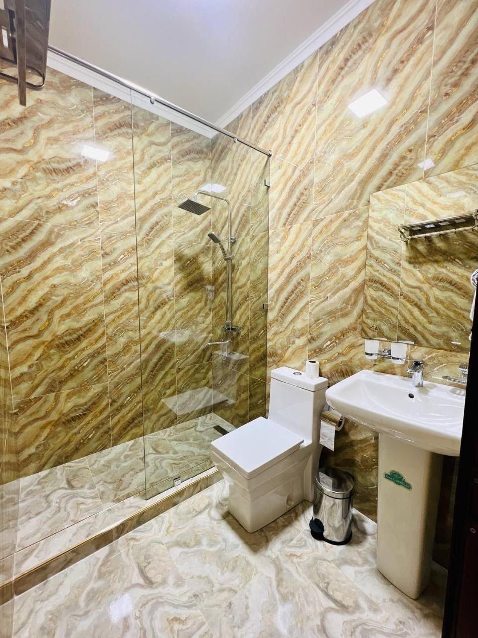 Guesthouse Muqaddam Бухара Екстер'єр фото