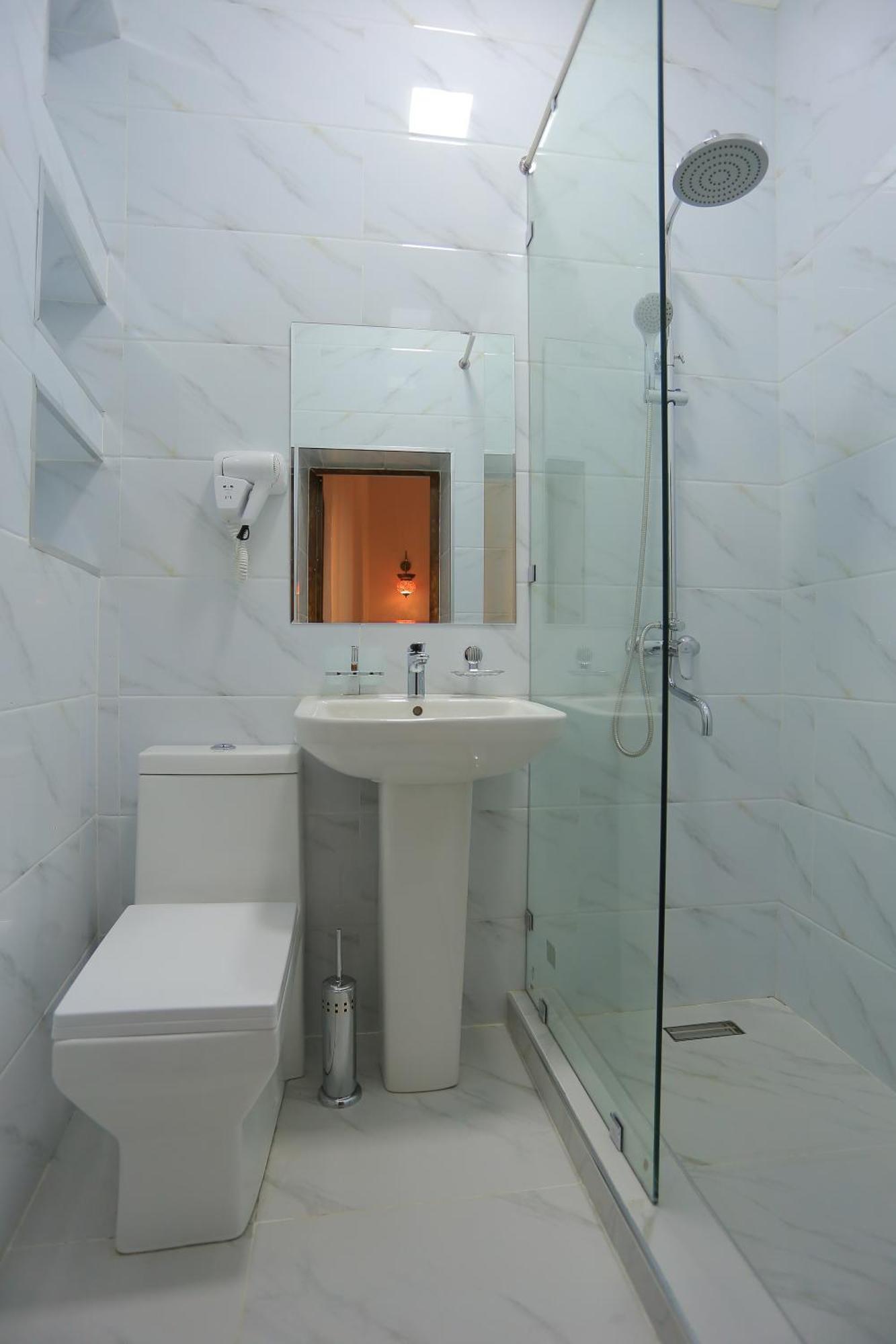 Guesthouse Muqaddam Бухара Екстер'єр фото