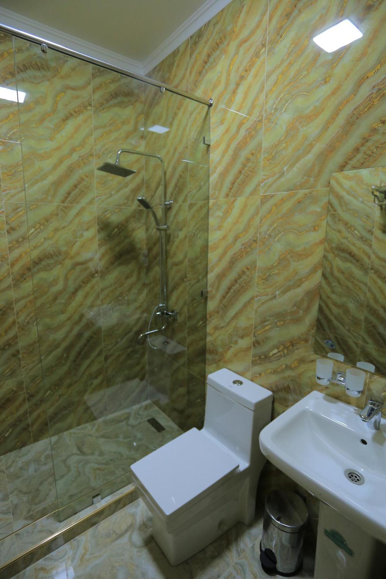 Guesthouse Muqaddam Бухара Екстер'єр фото